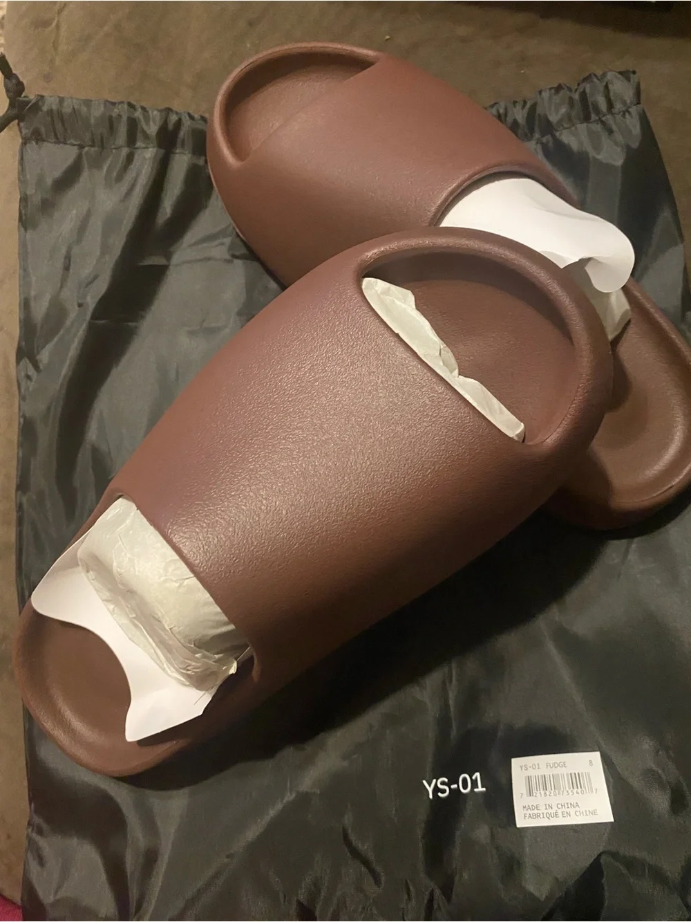 Yeezy soft slip